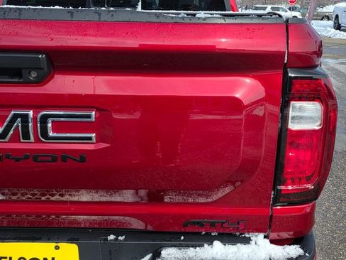 Used 2025 GMC Canyon AT4 w/ Technology Plus Package AWD/4WD image 10