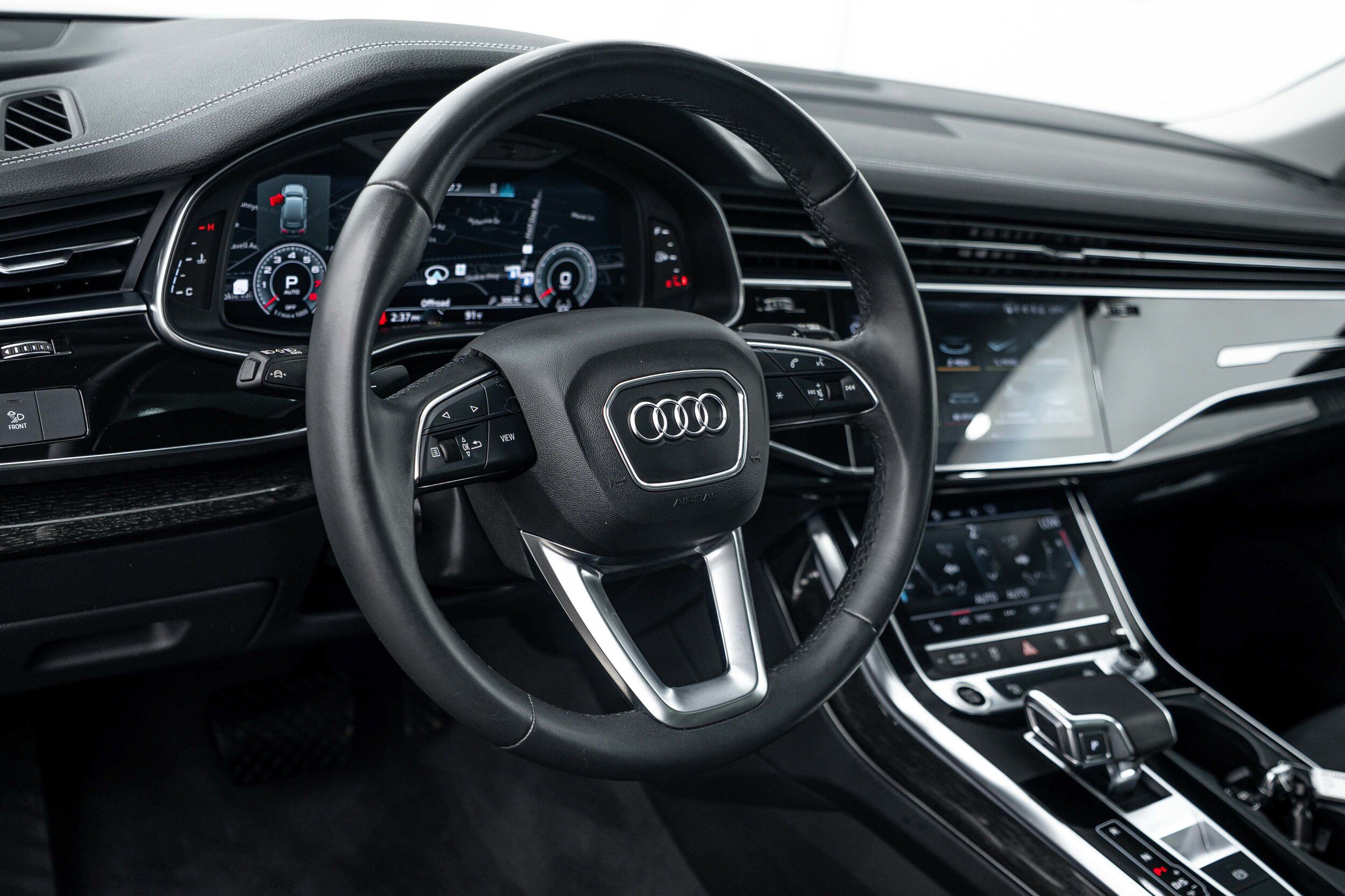 Certified 2023 Audi Q7 3.0T Premium w/ Convenience Package AWD/4WD image 9