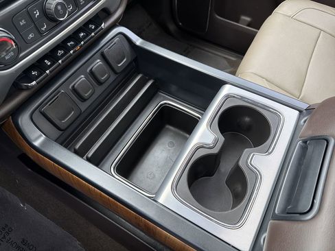 Used 2017 GMC Sierra 1500 SLT image 7