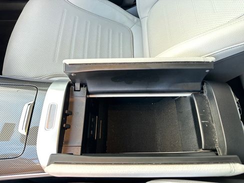 Used 2022 Mercedes-Benz C 300 Sedan image 21