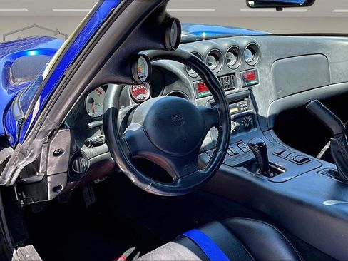 Used 1996 Dodge Viper GTS RWD image 16