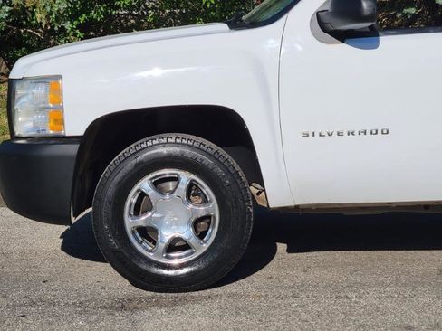 Used 2011 Chevrolet Silverado 1500 W/T AWD/4WD image 10