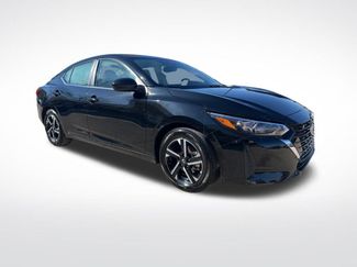 Used 2025 Nissan Sentra SV video 3