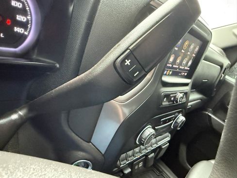 Used 2024 Chevrolet Silverado 2500 W/T w/ WT/CX Safety Package AWD/4WD image 19