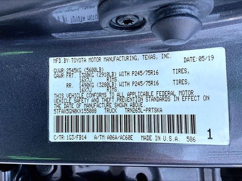 Used 2019 Toyota Tacoma SR image 34