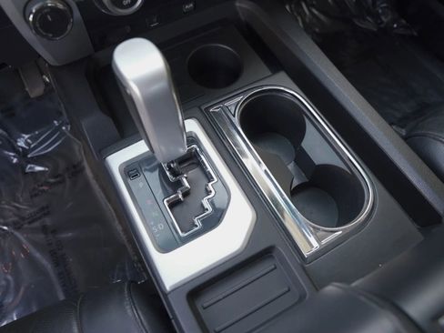 Used 2014 Toyota Tundra Limited w/ Limited Premium Package image 14