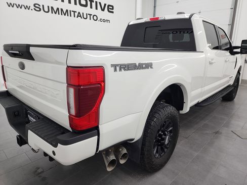Used 2021 Ford F350 Lariat image 4