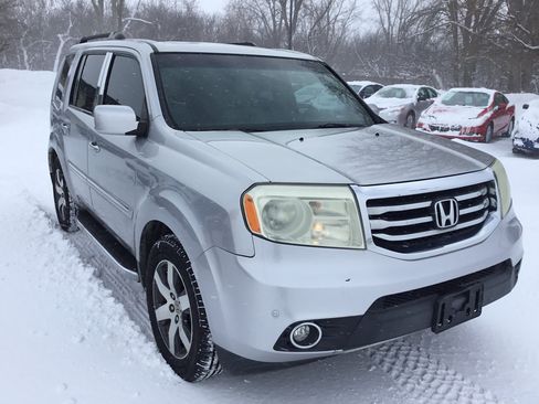 Used 2013 Honda Pilot Touring image 4