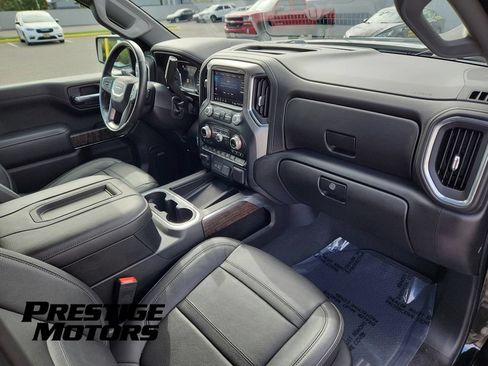 Used 2020 GMC Sierra 1500 Denali w/ Technology Package AWD/4WD image 18