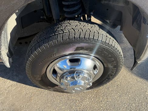 Used 2024 RAM 3500 Tradesman w/ Chrome Appearance Group image 13