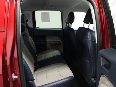 New 2026 Ford Maverick Lariat w/ 4K Tow Package image 15