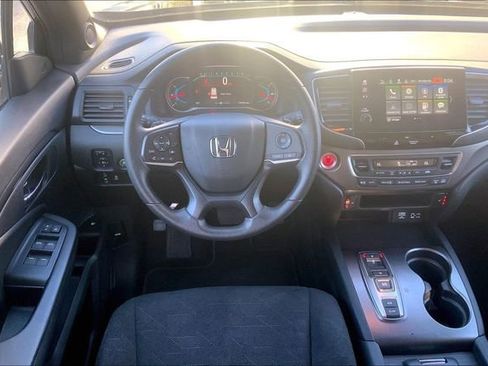 Used 2022 Honda Pilot Sport image 5