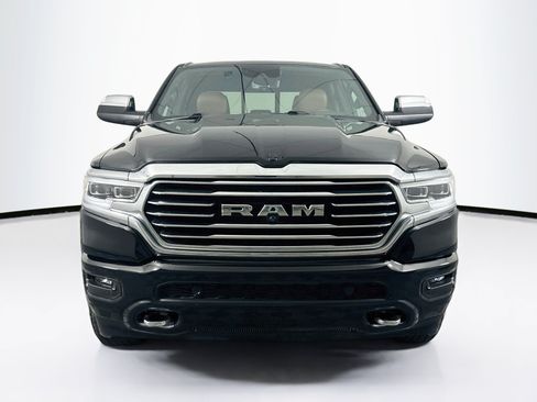 Used 2022 RAM 1500 Limited AWD/4WD image 2