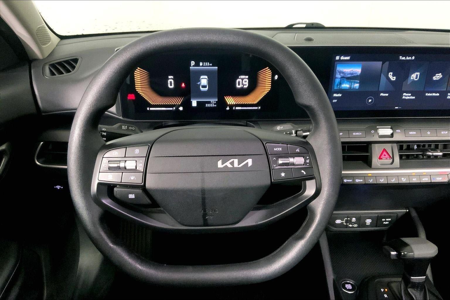 Certified 2025 Kia K4 FWD image 5