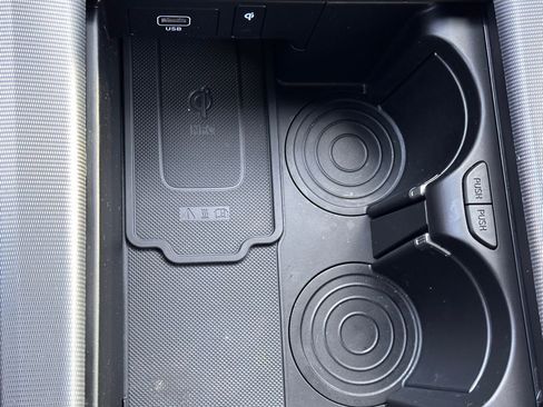 Used 2025 Hyundai Palisade Calligraphy image 45