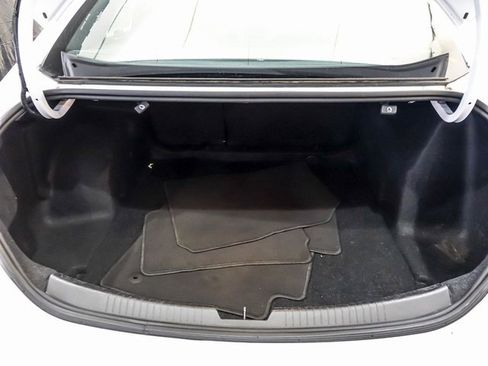 Used 2024 Chevrolet Malibu LT image 25