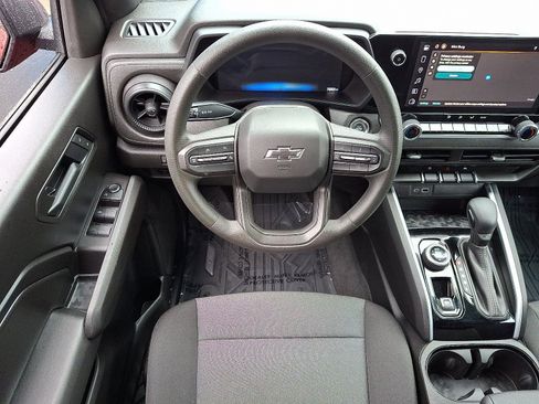 Used 2025 Chevrolet Colorado Trail Boss image 10