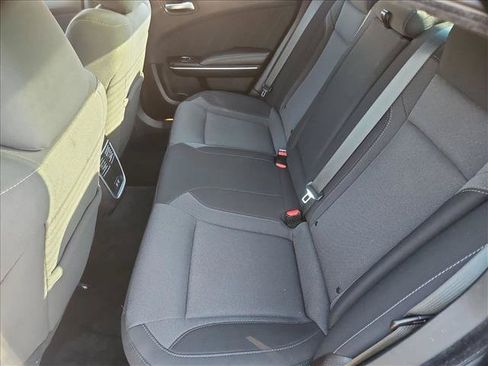 Used 2020 Dodge Charger SXT RWD image 23