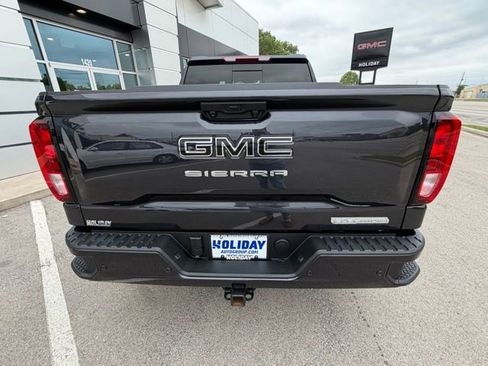 Used 2025 GMC Sierra 1500 Elevation w/ Elevation Premium Package AWD/4WD image 7