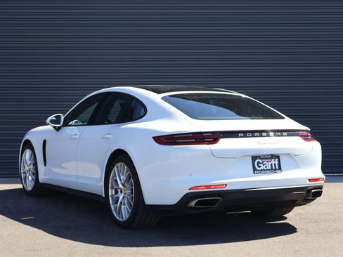 Used 2020 Porsche Panamera 4 AWD/4WD image 3