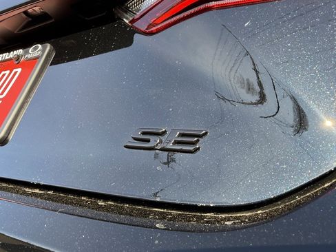 New 2026 Toyota Camry Hybrid image 6