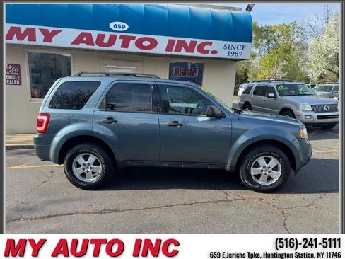 Used 2012 Ford Escape XLT image 3