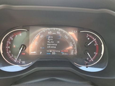 Certified 2025 Toyota RAV4 LE FWD image 29