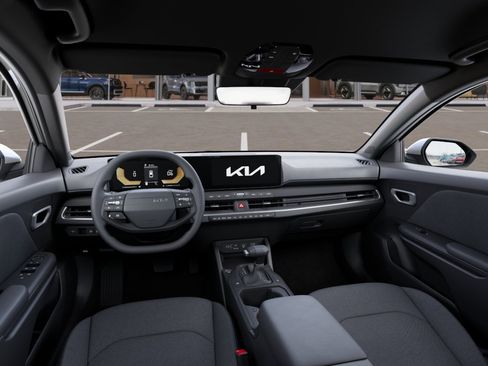 New 2026 Kia K4 LXS FWD image 14