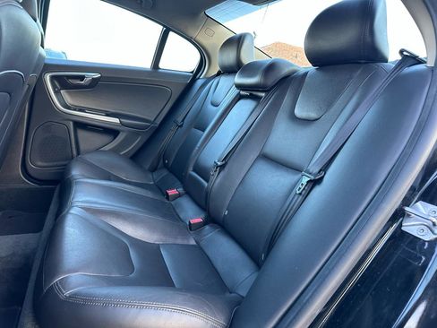 Used 2015 Volvo S60 T5 Premier image 17