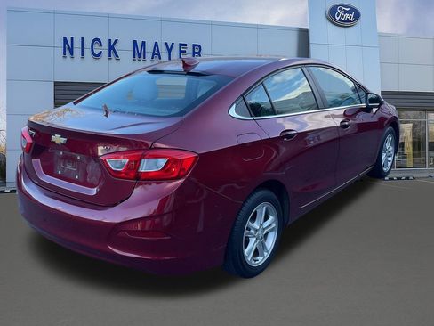 Used 2017 Chevrolet Cruze LT w/ Convenience Package image 17