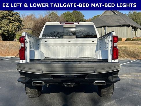 Used 2024 Chevrolet Silverado 1500 LT Trail Boss w/ Convenience Package II image 12