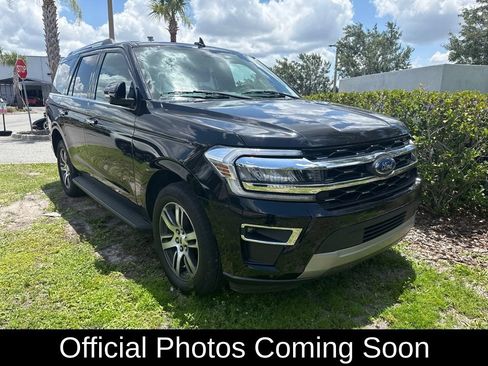 Used 2024 Ford Expedition Limited RWD image 1