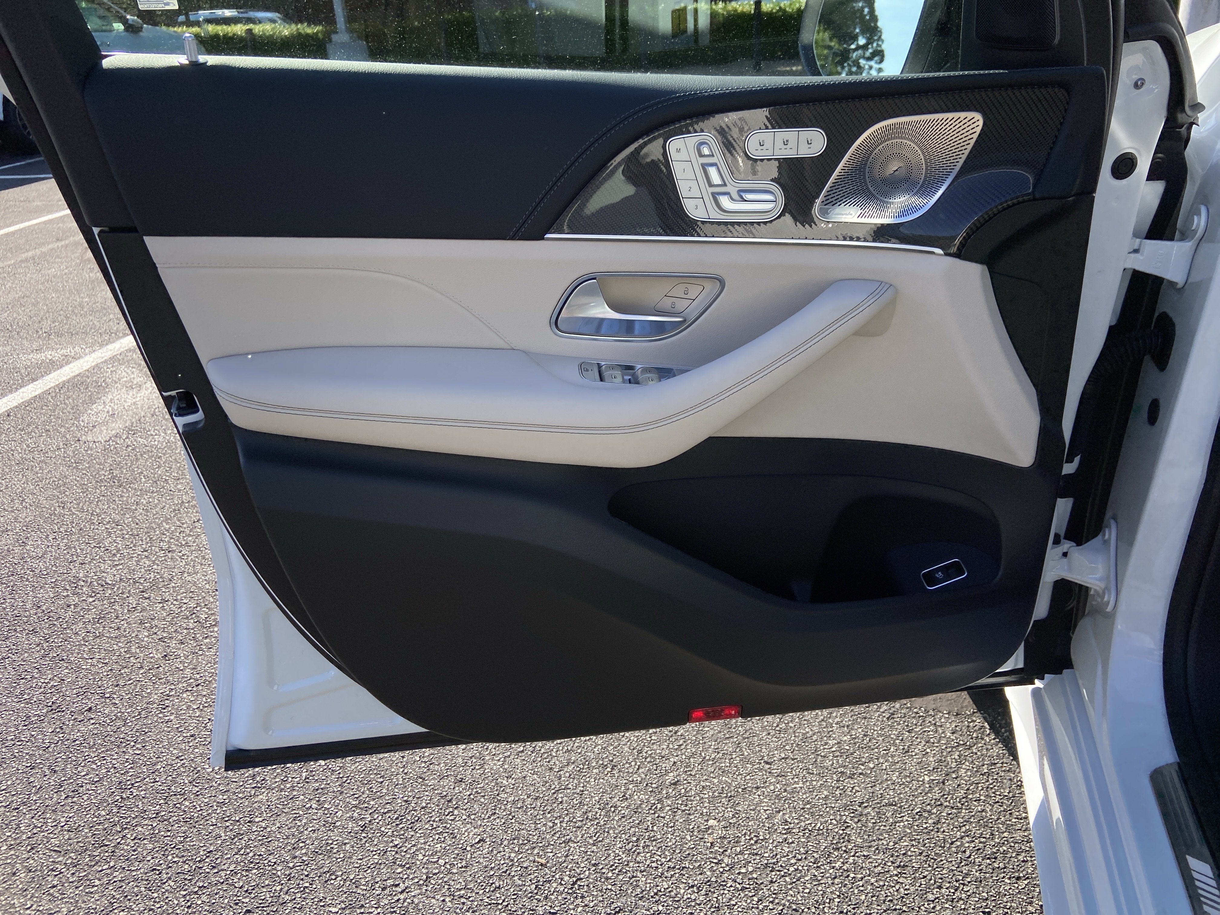 New 2026 Mercedes-Benz GLE 53 AMG 4MATIC Coupe image 16
