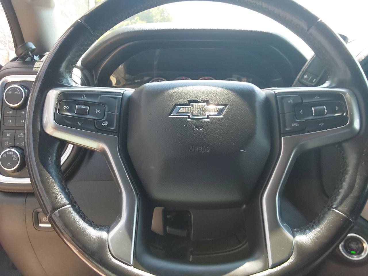 Used 2021 Chevrolet Silverado 1500 RST AWD/4WD image 28
