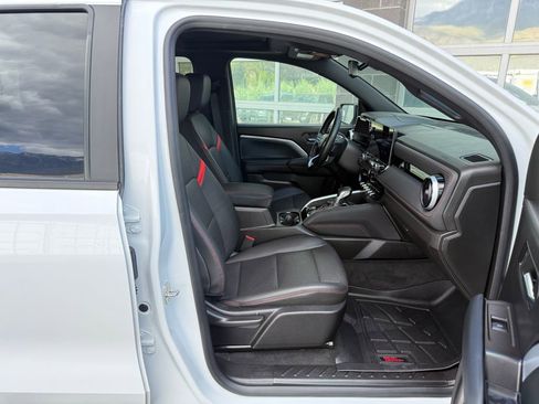 Used 2023 Chevrolet Colorado Z71 w/ Z71 Convenience Package 2 AWD/4WD image 44