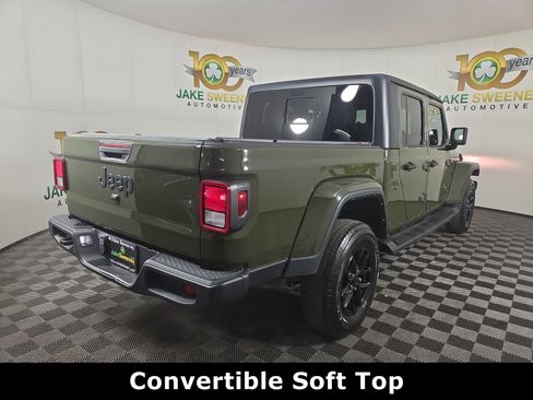 Certified 2021 Jeep Gladiator Sport image 10