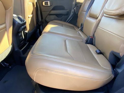 Used 2023 Jeep Wrangler Sahara w/ Cold Weather Group image 18