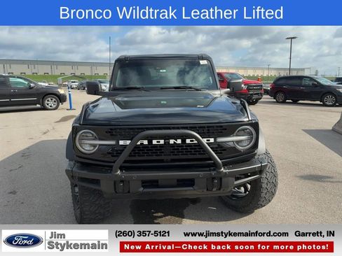 Used 2022 Ford Bronco Wildtrak image 3