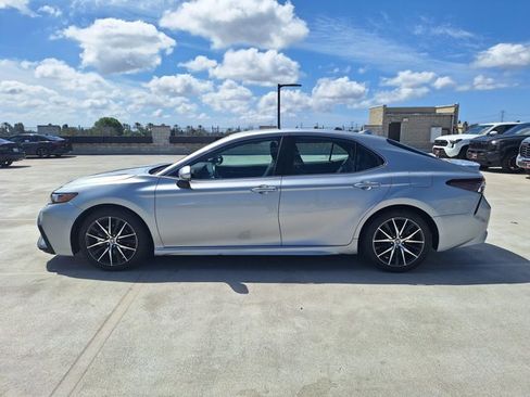 Used 2024 Toyota Camry SE w/ Cold Weather Package AWD/4WD image 8