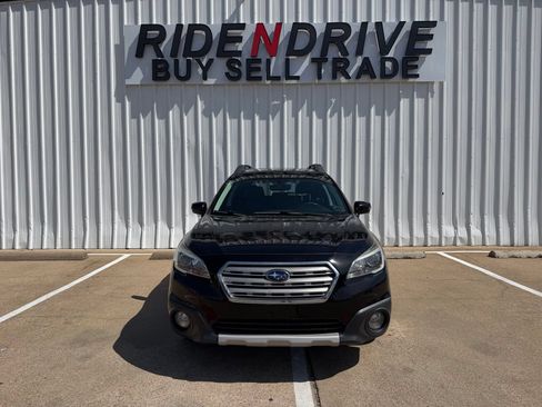 Used 2017 Subaru Outback 2.5i Limited AWD/4WD image 10