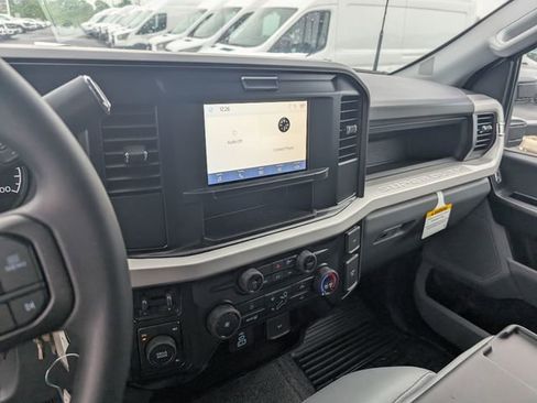 New 2026 Ford F550 4x4 Supercab Super Duty image 21