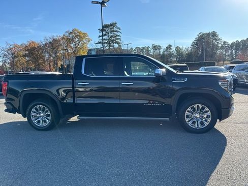 Used 2022 GMC Sierra 1500 Denali w/ Technology Package image 5