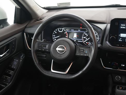 Used 2023 Nissan Rogue SL w/ SL Premium Package AWD/4WD image 14