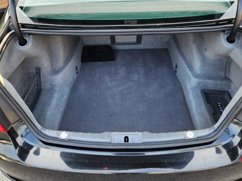 Used 2011 BMW 750Li xDrive image 37