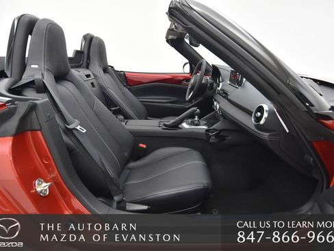New 2025 MAZDA MX-5 Miata Grand Touring w/ Appearance Package image 24