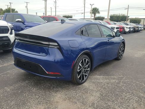 New 2026 Toyota Prius XSE image 3