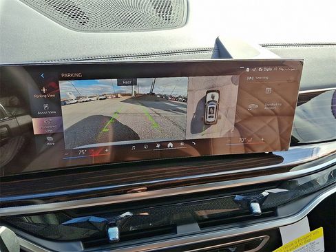 New 2026 BMW X7 xDrive40i w/ M Sport Package image 4