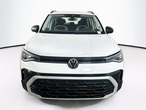 Used 2025 Volkswagen Taos S FWD image 2