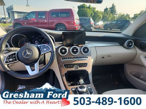 Used 2019 Mercedes-Benz C 300 4MATIC Sedan image 18