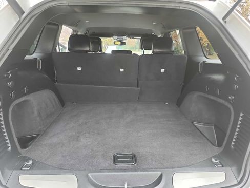 Used 2018 Jeep Grand Cherokee Limited RWD image 29